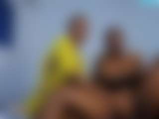 Live cam show with CrystalXebony - Nature Ebony on Camsoda