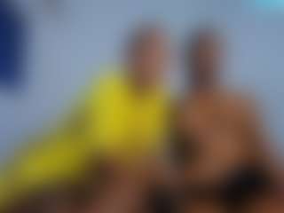 Live cam show with CrystalXebony - Strip on SquirtSoMuch