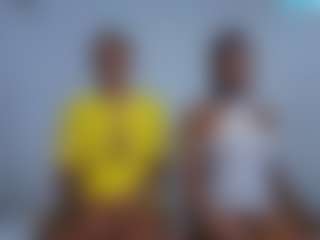 Live cam show with CrystalXebony - Cock Rating on WildCum