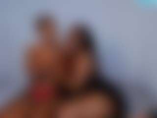 CrystalXebony's Live Sex Cam Show