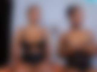 CrystalXebony's Live Sex Cam Show