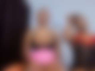 Live cam show with CrystalXebony - Normal on Hubzter Live