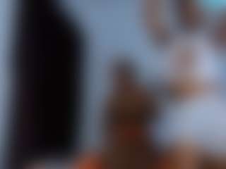 Live cam show with CrystalXebony - Athletic Ebony on SinfulBabes