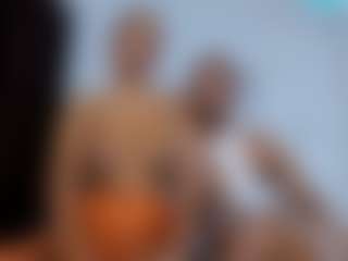 Live cam show with CrystalXebony - Athletic Ebony on Camsoda