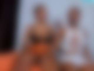 Live cam show with CrystalXebony - Athletic Ebony on Camsoda