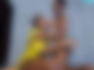 CrystalXebony's Live Sex Cam Show