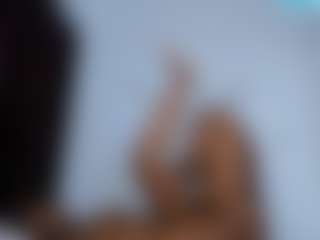 CrystalXebony's Live Sex Cam Show