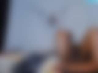 CrystalXebony's Live Sex Cam Show