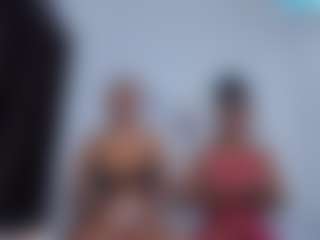 Live cam show with CrystalXebony - Amateur on Camsoda