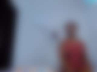 Live cam show with CrystalXebony - Athletic Amateur on Milfs Live
