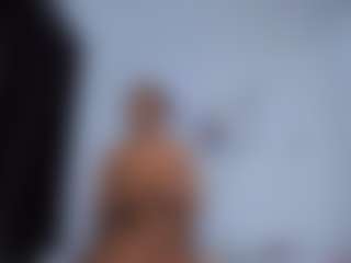 Live cam show with CrystalXebony - Black Amateur on Milfs Live