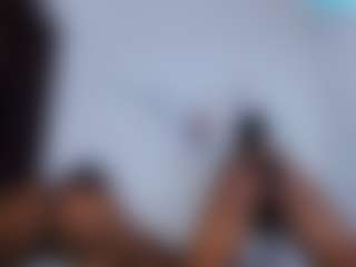 CrystalXebony's Live Sex Cam Show