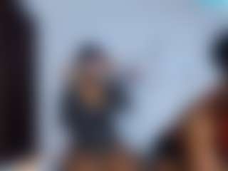 Live cam show with CrystalXebony - Black Amateur on anonymated.com