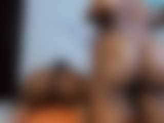 CrystalXebony's Live Sex Cam Show