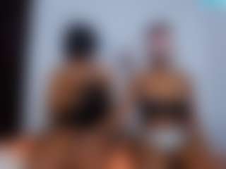 CrystalXebony's Live Sex Cam Show