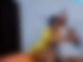 Live cam show with CrystalXebony - Athletic on Camsoda