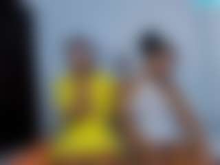 CrystalXebony's Live Sex Cam Show