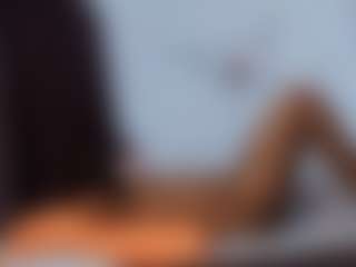 CrystalXebony's Live Sex Cam Show