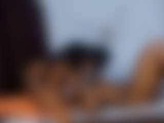 CrystalXebony's Live Sex Cam Show