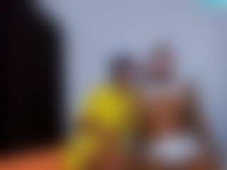 Live cam show with CrystalXebony - Hairy Pussy Teen (18+) on pussylord.com