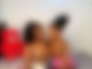 Live cam show with Niya - Brown Hair on Chatstar