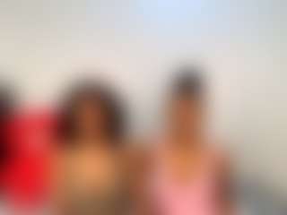 Live cam show with Niya - Ebony on xDating