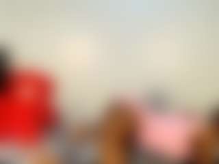 Live cam show with Niya - Ebony on CamSodaAdn