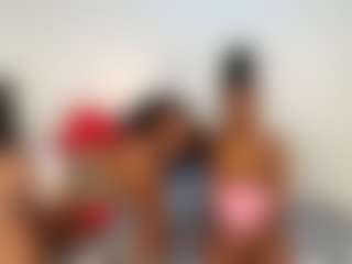 Live cam show with Niya - Ebony on instabang