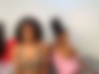 Live cam show with Niya - Brown Hair on Fapmatic.com
