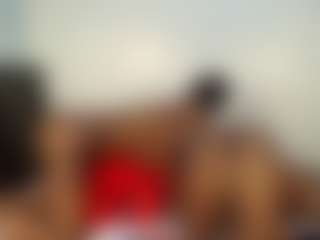 Live cam show with Niya - Big Tits on CamwithHer