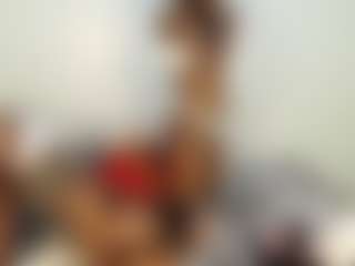 Live cam show with Niya - Facial Piercings on crypto-cams