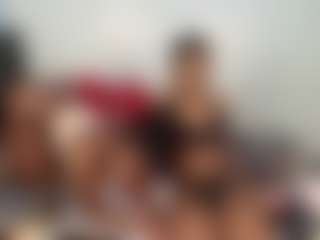 Live cam show with Niya - Dildo on Uber Horny