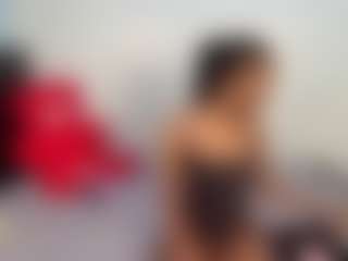 Live cam show with Niya - Tattoos Ebony on CamSodaAdn