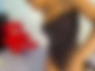 Live cam show with Niya - College Brown Hair on 1on1-livenow