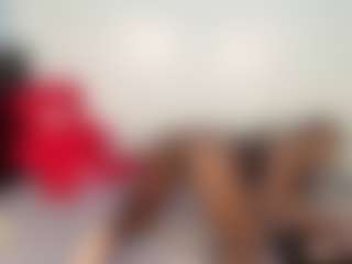 Live cam show with Niya - Ebony Squirt on Gym Cam Girls