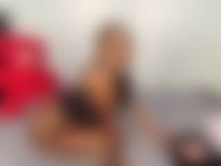 Live cam show with Niya - Ebony College on Milfs Live