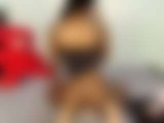 Live cam show with Niya - Tease on Camsoda