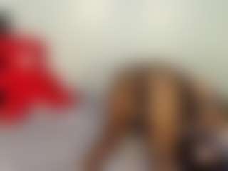 Live cam show with Niya - Tattoos Ebony on CSO-WL