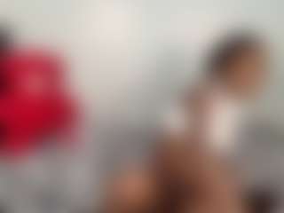 Live cam show with Niya - Facial Piercings on Chatstar