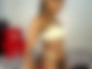 Live cam show with Niya - College Big Tits on SquirtSoMuch