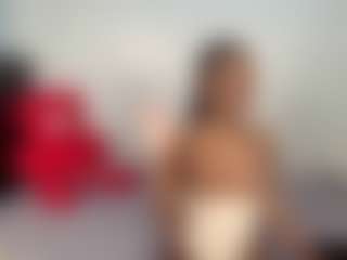 Live cam show with Niya - Double Penetration on Camming Site