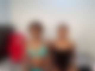 Live cam show with Niya - Ebony on realtime-chat