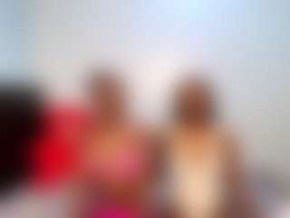 Live cam show with Niya - Ebony on Chatstar
