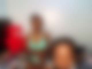 Live cam show with Niya - Big Tits on Fit Hotties