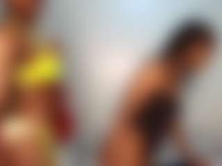 Live cam show with Niya - Facial Piercings on StripNow