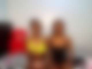 Live cam show with Niya - Brown Eyes on Fling VIP Chat