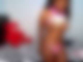 Live cam show with Niya - Lush on intimatelivegirls.com