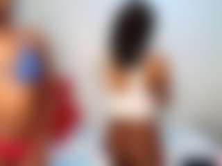 Live cam show with Niya - Ebony on StripNow