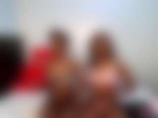 Live cam show with Niya - Shaved Pussy on livesuperchat.net