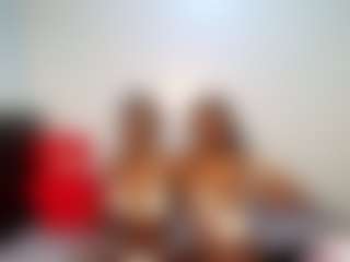 Live cam show with Niya - Facial Piercings on Streamer API